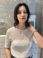 パプレ(PAPRE)&nbsp;ミディアムウルフのパーマスタイル