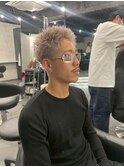 スパイキーショート ホワイトベージュ