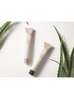 『オーガニック薬剤』で低刺激、低ダメージのカラーリングを叶える！※ヘナの取り扱いはございません