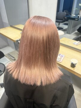 エイト 横浜店(EIGHT) ピンクベージュ[韓国ヘア/ブリーチ/ダブルカラー/横浜]