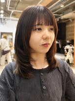 ノーム(norm)&nbsp;ミディアムレイヤーハッシュカットレイヤーカット