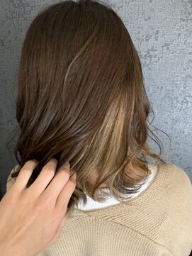 リアン 熊谷本店(Rien) チラ見せ◎グレージュ×インナーカラー×ロブ