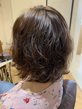 ヴォーグ(VOGUE) ゆるふわ外ハネパーマ