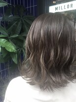 ミラー 武蔵小杉(MILLOR)&nbsp;伸ばしかけにも◎外はねボブ/極細ハイライト/インナーハイライト