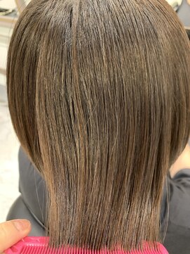 エスカーラ 表参道(THE ESCALA) @m_ayu/こなれミディ/伸ばしかけ/美髪/タビラマユミ