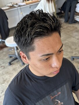 ザ オーダー(THE ORDER) スパイキーショートツイストスパイラルパーマ波巻きスパイラル