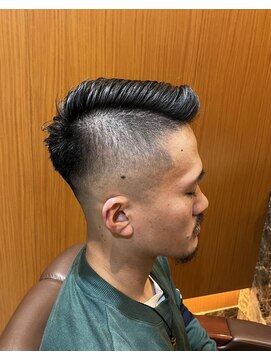 ヘアモード キクチ 銀座店 銀座　理容室　個室　スキンフェード