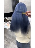 ブルー