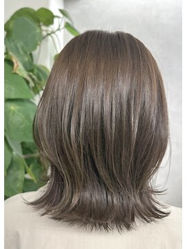 インビテーション(invitation) 赤味消しカラー◎くすみ系オリーブ