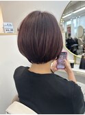 後ろ姿が可愛いコンパクトボブ