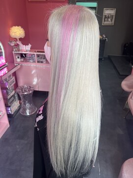 ヴィアンジュ(viange) #ホワイトカラー#ベビーピンク#カチューシャカラー#ハイトーン