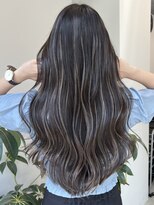 リリット(ReLit)&nbsp;くすみベージュマロンベージュホワイトブロンド細めハイライト