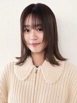 顔まわりレイヤー　ハッシュカット