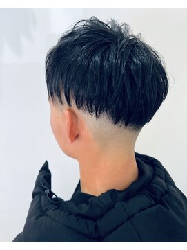 ミナト(minato) フェード束感マッシュ【大人世代/メンズカット】