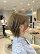 ジーナ 渋谷本店(Zina)&nbsp;オリーブベージュ×ショートスタイル【Shion】