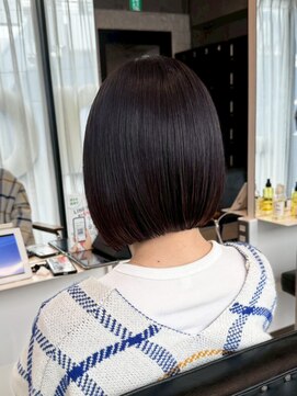 艶感際立つ上品タイトボブ×吉祥寺