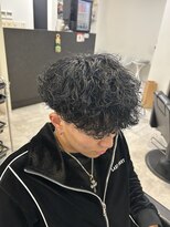 イーラ アメ村店(era)&nbsp;波巻きパーマパーマ/メンズ/刈り上げ/眉毛/ツイスト