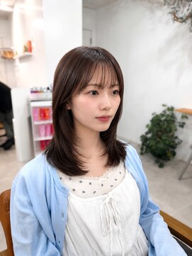 シーバイトリコ 市川(SEA by tricot) シースルーバングくびれレイヤーミディ