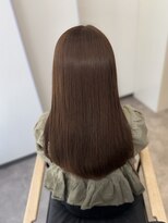 ジーナ 吉塚(Zina)&nbsp;ココアブラウン×艶髪 TOKIO【福田れん】吉塚 髪質改善 透明感