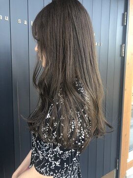 エムサロン 前橋川原(emusalon) ミディアムヘア カーキグレージュ