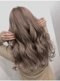 不動の人気No.1ミルクティーカラー