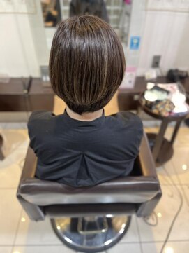 スティラ スムース 高田馬場(Stilla smooth) ハイライトを活かしたくすみカラー