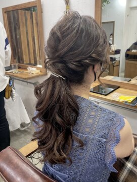 リッカ(RICCA) 【ヘアセット RICCA 家田】大人ローポニーアレンジ♪