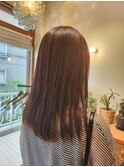 下ろしても可愛い、ナチュラルストレート