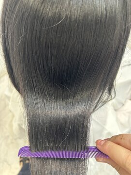 エスカーラ 表参道(THE ESCALA) ＠shino_ne197/ミディアムヘア/デザインカラー/ブルーブラック