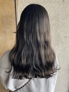 ガーデンヨコハマ(GARDEN YOKOHAMA) オリーブベージュ デザインカラー ブリーチなしカラー ロング