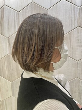 ビューティドレッセヤマノ 池袋パルコ(Beauty Dresse YAMANO) 【白髪ぼかし】40代50代60代レイヤーボブ/ボブ/ハイライト