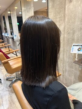 ヘアーアンドメイク ファット(Hair&Make PHAT) 黒髪暗髪ナチュラルストレートヘア艶髪ミディアム20代30代40代