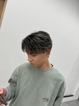 シロ(SILLO.) フェザーショート
