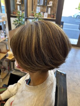 グランツ(GLANZ) 白髪ぼかしハイライト