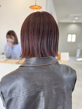 ミュゼプリュム(Musee plume) 切りっぱなしボブ/暖色/ミニボブ