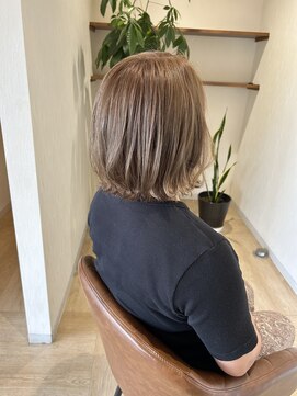 ラトット(Latot) ミルクティーベージュ