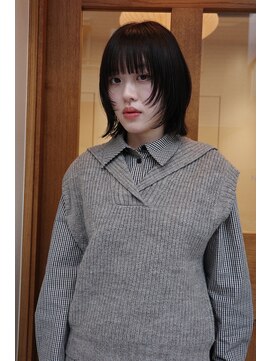 ブランク(BLANK) 顔まわりレイヤーカット