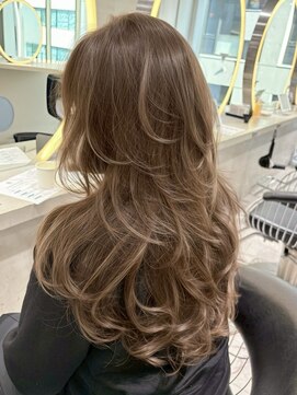 髪質改善サロン hearts. 熊本/縮毛矯正/レイヤーカット/ショートボブ【ハーツ】 バタフライカット/ハイレイヤーカット/ワンホンレイヤー