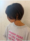 ショートボブ