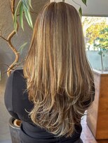 トップヘアー スパアンドリラクゼーション 安城(spa&relaxation)&nbsp;安城ロングレイヤバタフライレイヤーバレイヤージュ白髪ぼかし