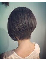 アンドベイ(&.Bay)&nbsp;くびれショートボブスタイル
