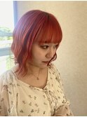 真っ赤なアリエルカラー×ミディアムウェーブヘア