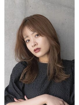 アメリ バイ アピッシュ(Amelie by apish) 韓国風レイヤー×シアーベージュ