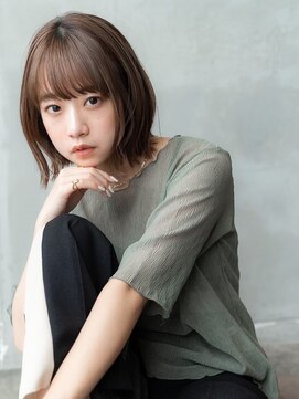 イオ 本厚木(io) レイヤーボブワイドバングに合わせカットイメチェン小顔