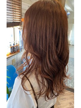 ファム(fam.) 柔らかセミロング