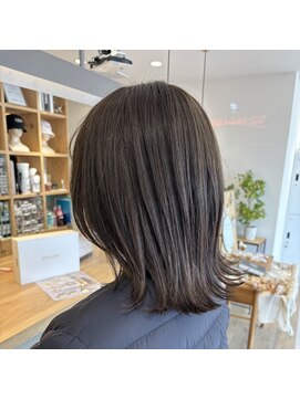 フィッカ(FIKKA) オリーブグレージュ