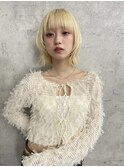 レイヤーボブ/ブロンド
