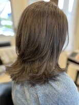 コア フィール ア デイ(COIFFURE A DAY)&nbsp;【シルバーアッシュカラー】M3D髪質改善メニュー