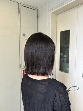 カリテスファッド 渋谷(charites fad) 切りっぱなしボブ
