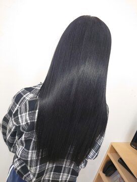 レオ 幸手(Leo) 20代30代大人美人小顔ブリーチなし韓国ヘアアッシュブラック